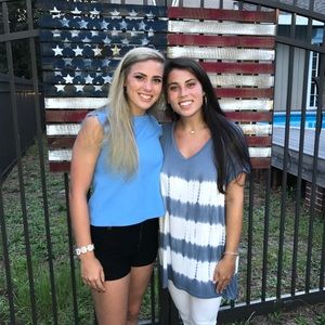 Meet your Posher, Emily